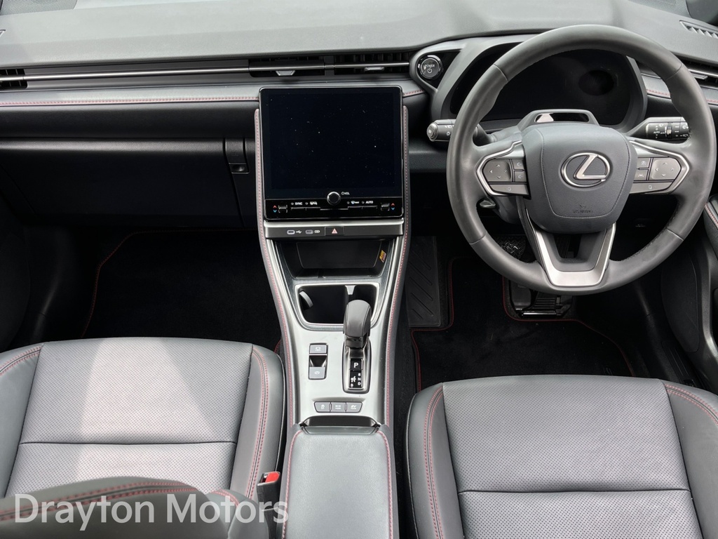 Lexus LBX 1.5 Vvt Hybrid Premium Plus Suv E Cvt Red #2