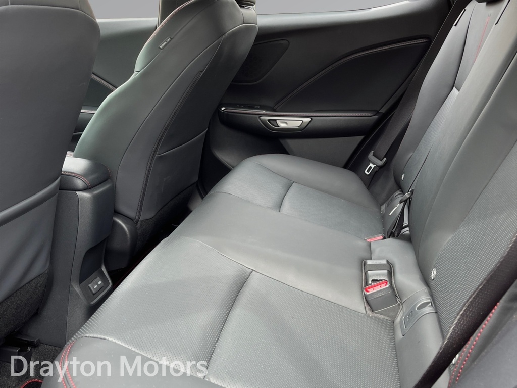 Lexus LBX 1.5 Premium E-cvt Hatchback Black #12