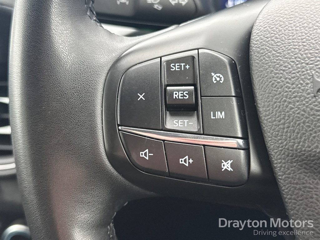Ford Kuga 2.5 Duratec Phev St-line X 225Ps #11