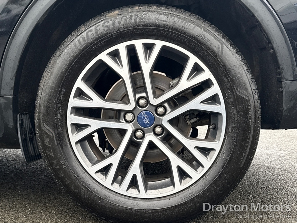 Ford Kuga 2.5 Duratec Phev St-line X 225Ps #26