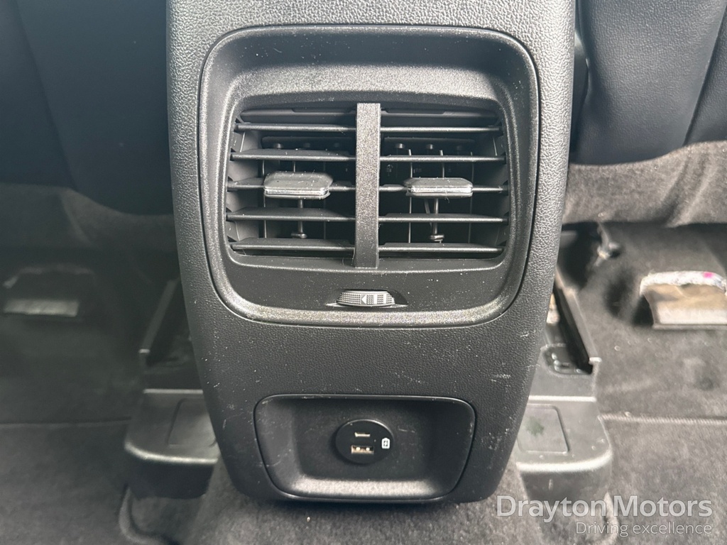 Ford Kuga 2.5 Duratec Phev St-line X 225Ps #32