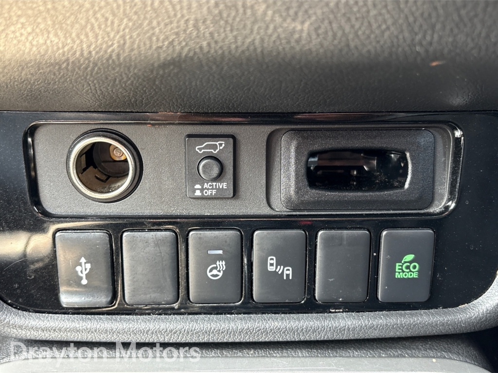 Mitsubishi Outlander 2.0 Design Cvt Black #41