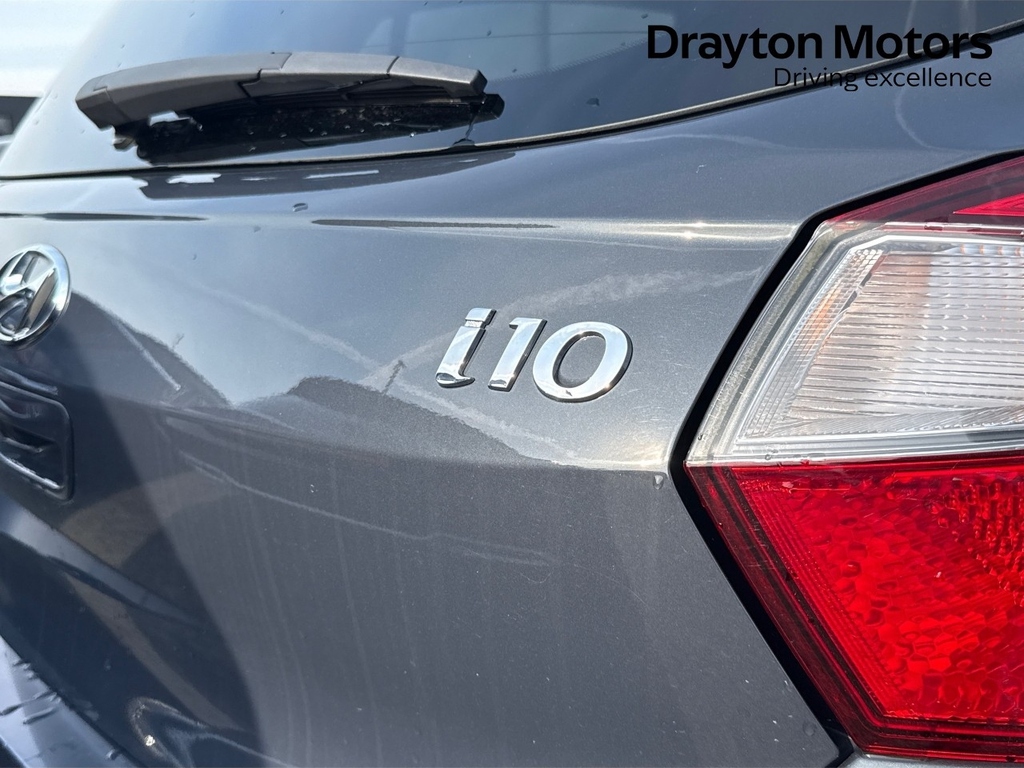 Hyundai I10 Hatchback Green #41