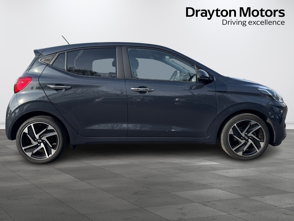 Hyundai I10 Hatchback Green #8