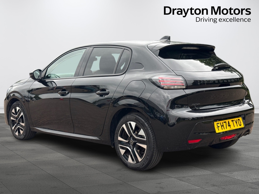 Peugeot 208 1.2 Puretech Allure Hatchback FH74TYO Black #6