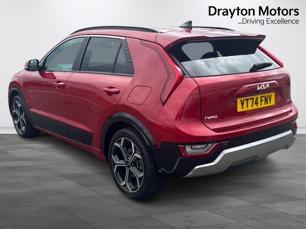 Kia Niro 1.6H Gdi 3 Suv Hybrid Dct YT74FNY Red #6