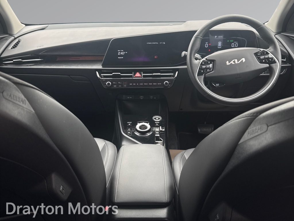 Kia Niro 1.6H Gdi 3 Suv Hybrid Dct YT74FNY Red #2