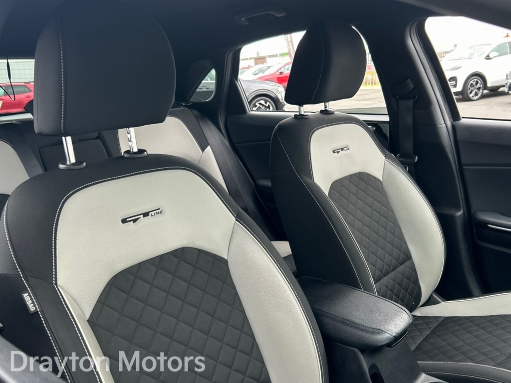 Kia Ceed Ceed Black #30