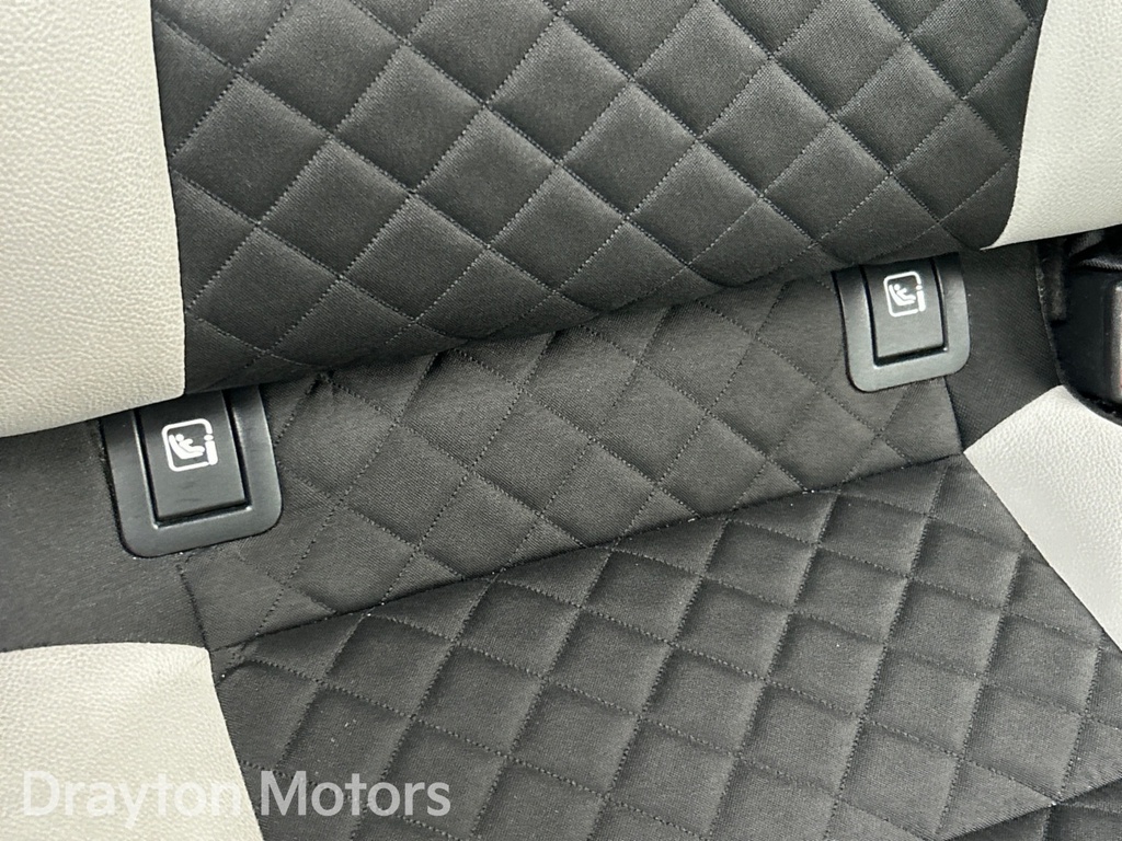 Kia Ceed Ceed Black #32