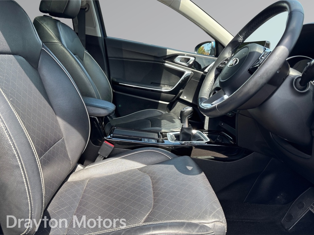 Kia Ceed Crdi 2 Isg Red #13