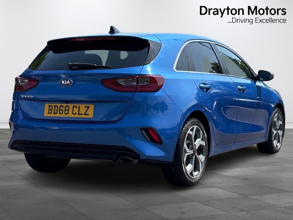 Kia Ceed Crdi 2 Isg Red #8