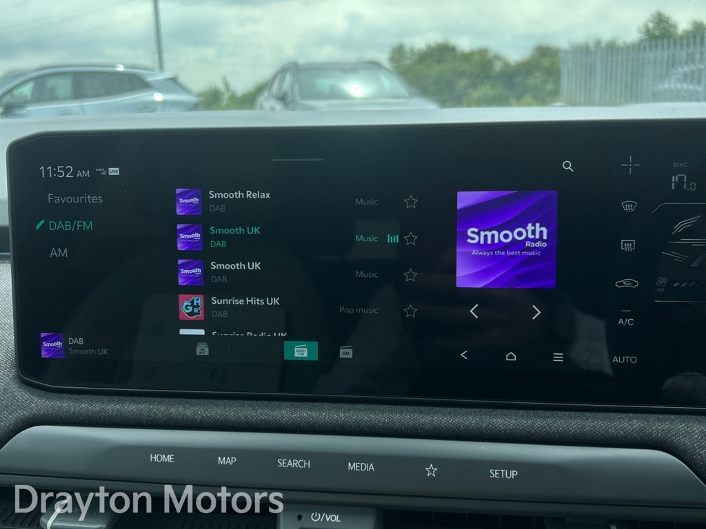 Kia EV3 Gt-line 81.4Kwh 201Bhp Fwd 1-Speed White #20