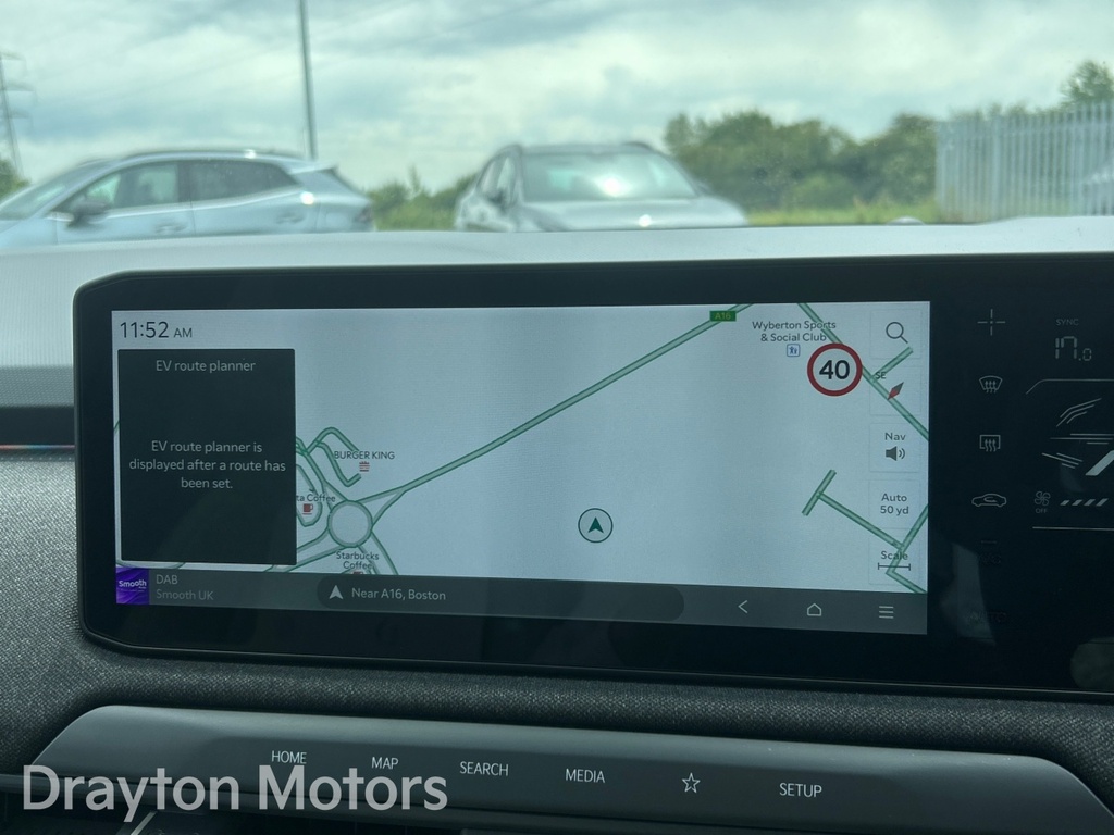 Kia EV3 Gt-line 81.4Kwh 201Bhp Fwd 1-Speed White #19