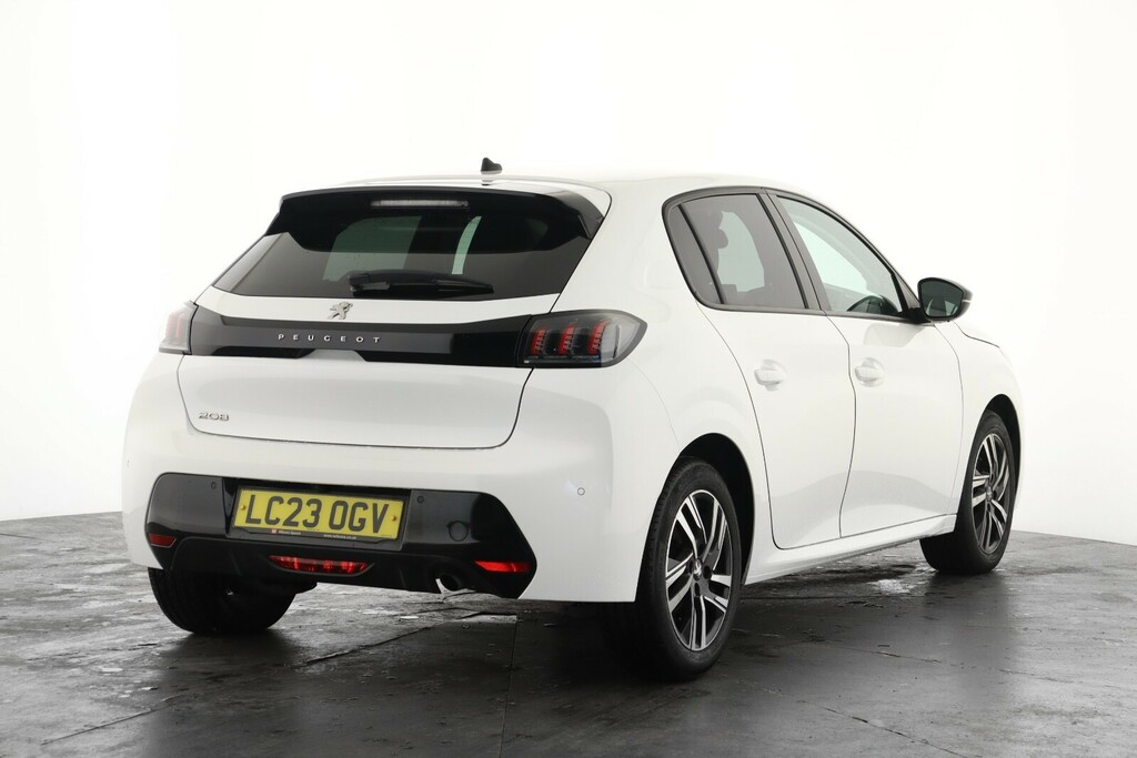 Peugeot 208 1.2 Puretech 100 Allure Premium LC23OGV White #3