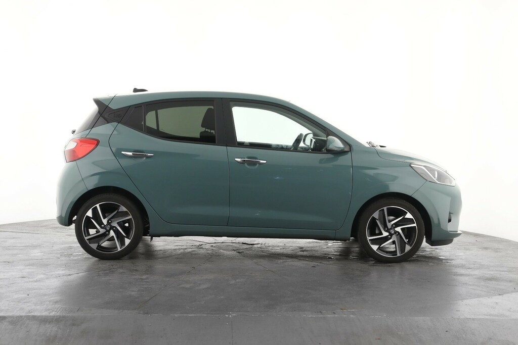 Hyundai I10 1.0 63 Premium Nav LF74WEA Green #4