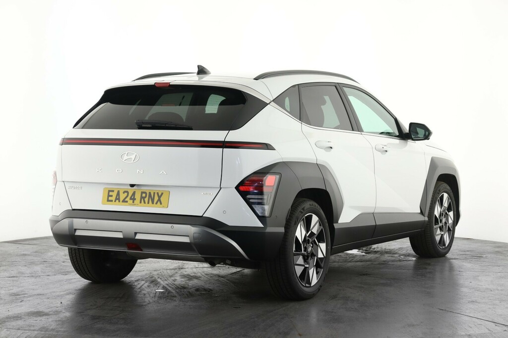 Hyundai Kona 1.6 Gdi Hybrid Ultimate Dct EA24RNX White #2