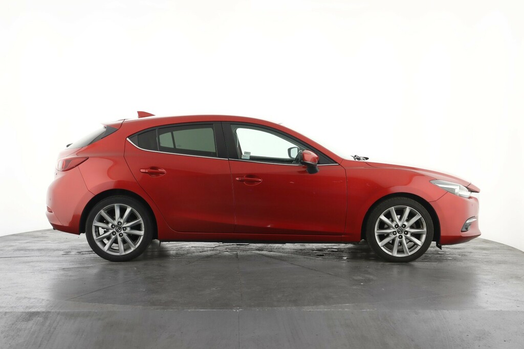 Mazda 3 2.0 Sport Nav Red #4