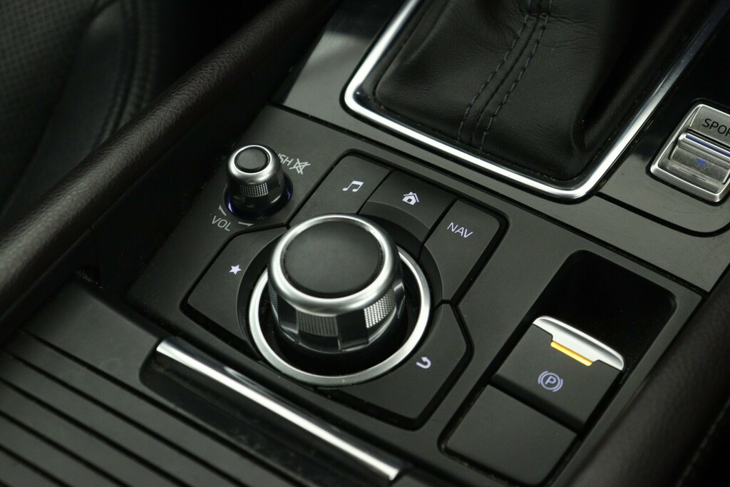 Mazda 3 2.0 Sport Nav Grey #24