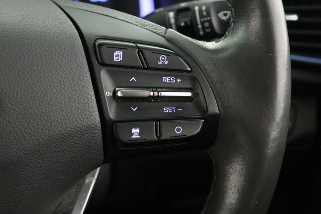Hyundai Ioniq Black #23