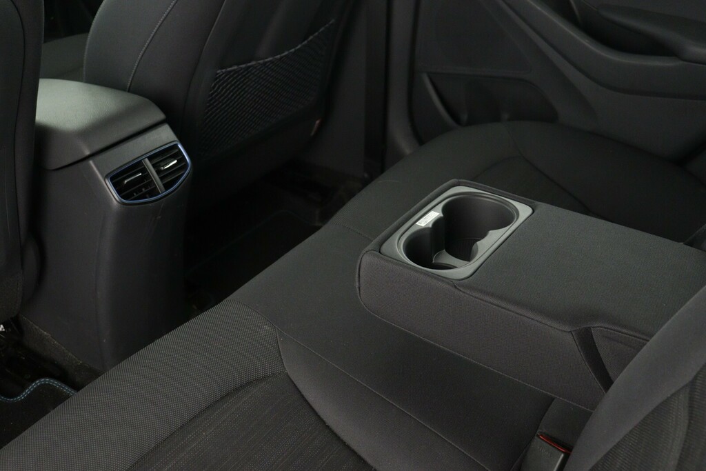 Hyundai Ioniq Black #13