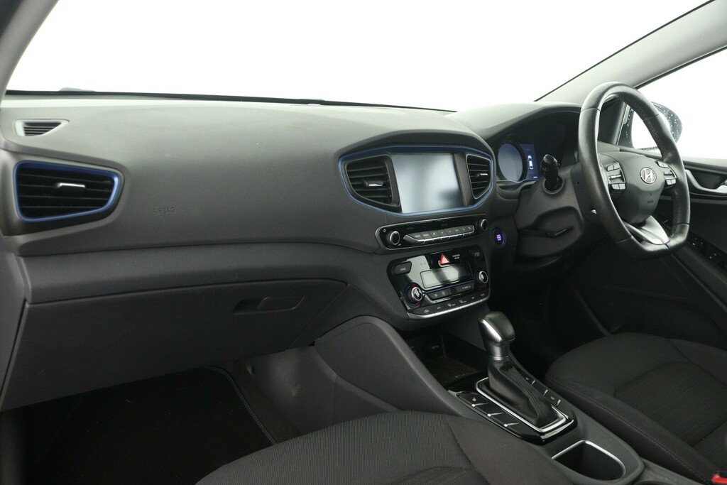 Hyundai Ioniq Black #11