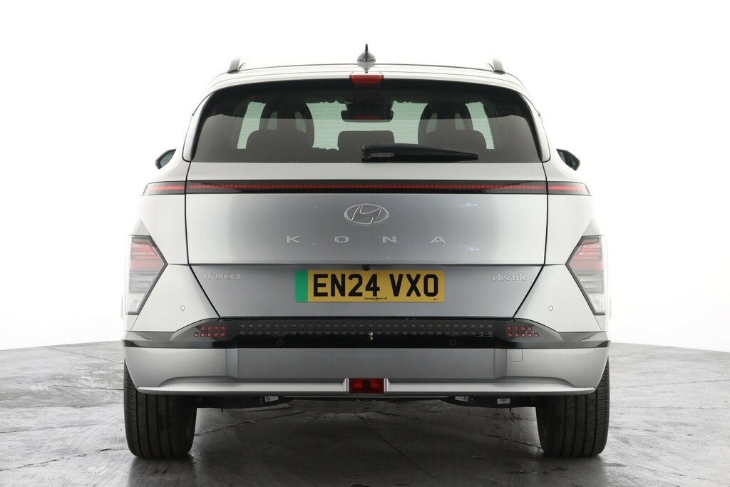 Hyundai Kona 160Kw Ultimate 65Kwh Silver #2