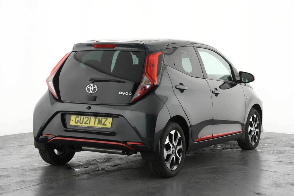 Toyota Aygo 1.0 Vvt-i X-trend Tss GU21TMZ Grey #3