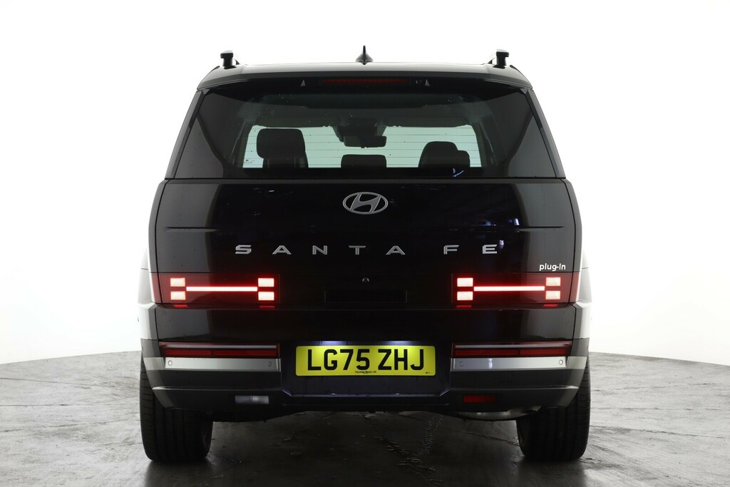 Hyundai Santa Fe 1.6 Tgdi Plug-in Hybrid Ultimate 4Wd LG75ZHJ Black #2
