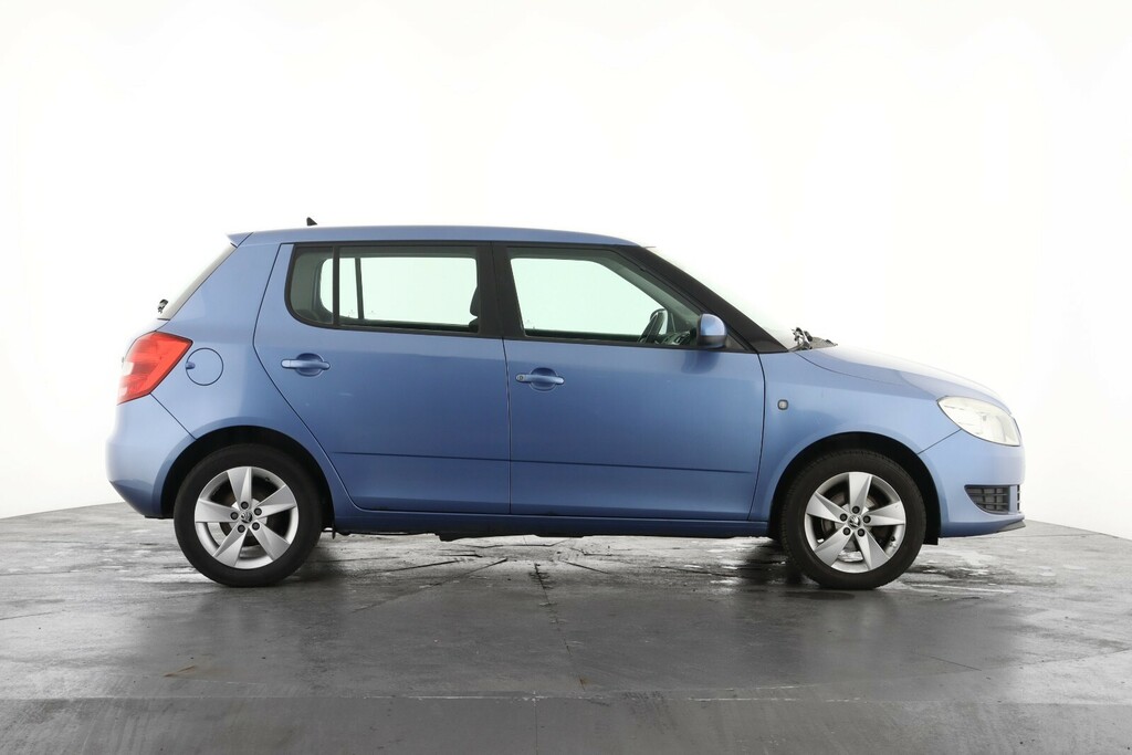 Skoda Fabia 1.2 Tsi Se Black #4