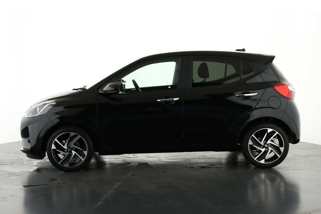 Hyundai I10 1.2 79 Premium Nav LD26GVN Black #6