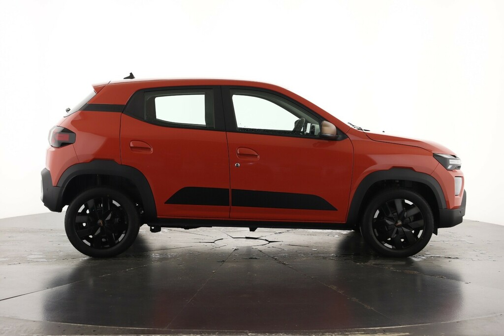 Dacia Spring 24Kwh Extreme 100 75Kw Red #4