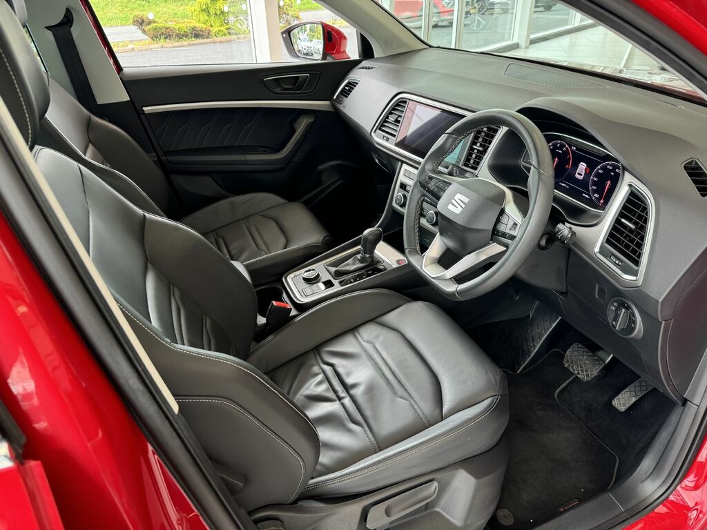 Seat Ateca Suv YK22YVD Red #2