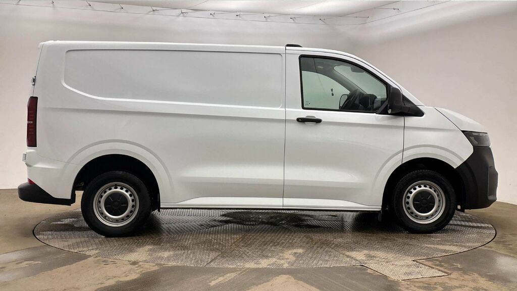 Volkswagen Transporter Mpv White #3