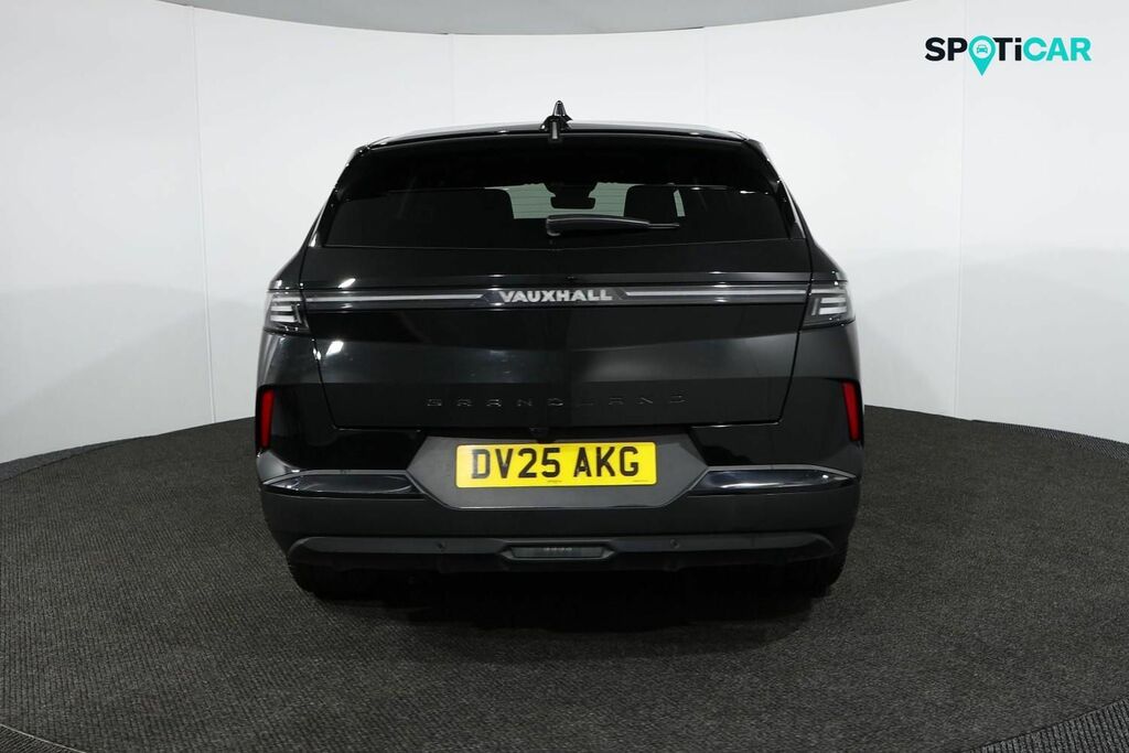 Vauxhall Grandland Suv Black #6