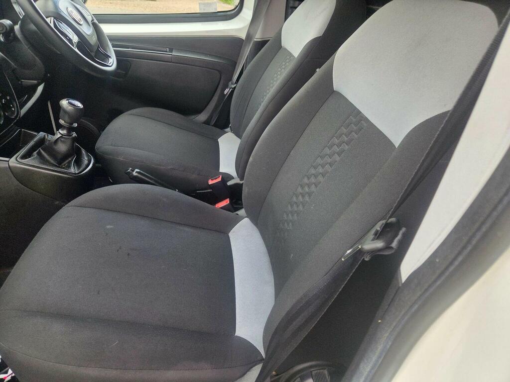 Fiat Fiorino 1.4 8V Tecnico Car Derived Van E White #15
