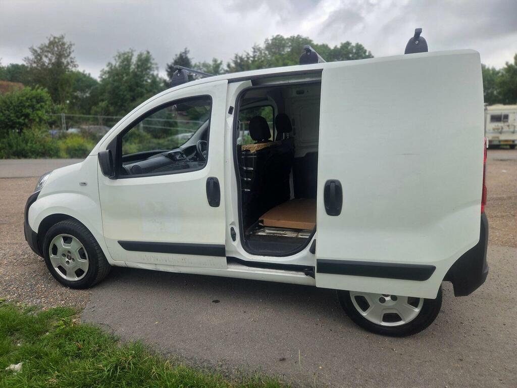 Fiat Fiorino 1.4 8V Tecnico Euro 6 White #4