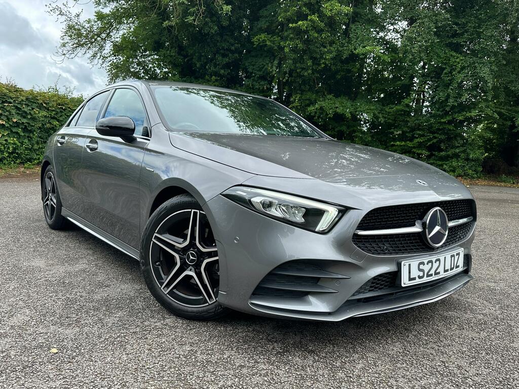 Mercedes-Benz A Class 1.3 A180 Amg Line Edition Premium Saloon Pet