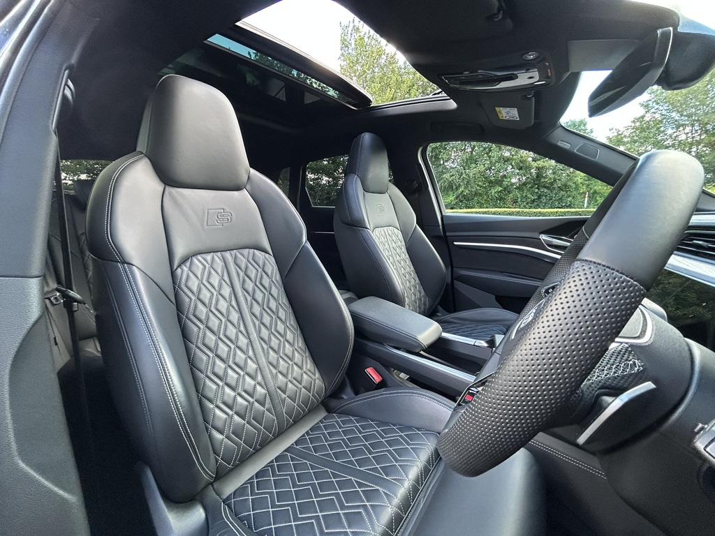 Audi E-tron 50 Black Edition Sportback Quatt Black #33