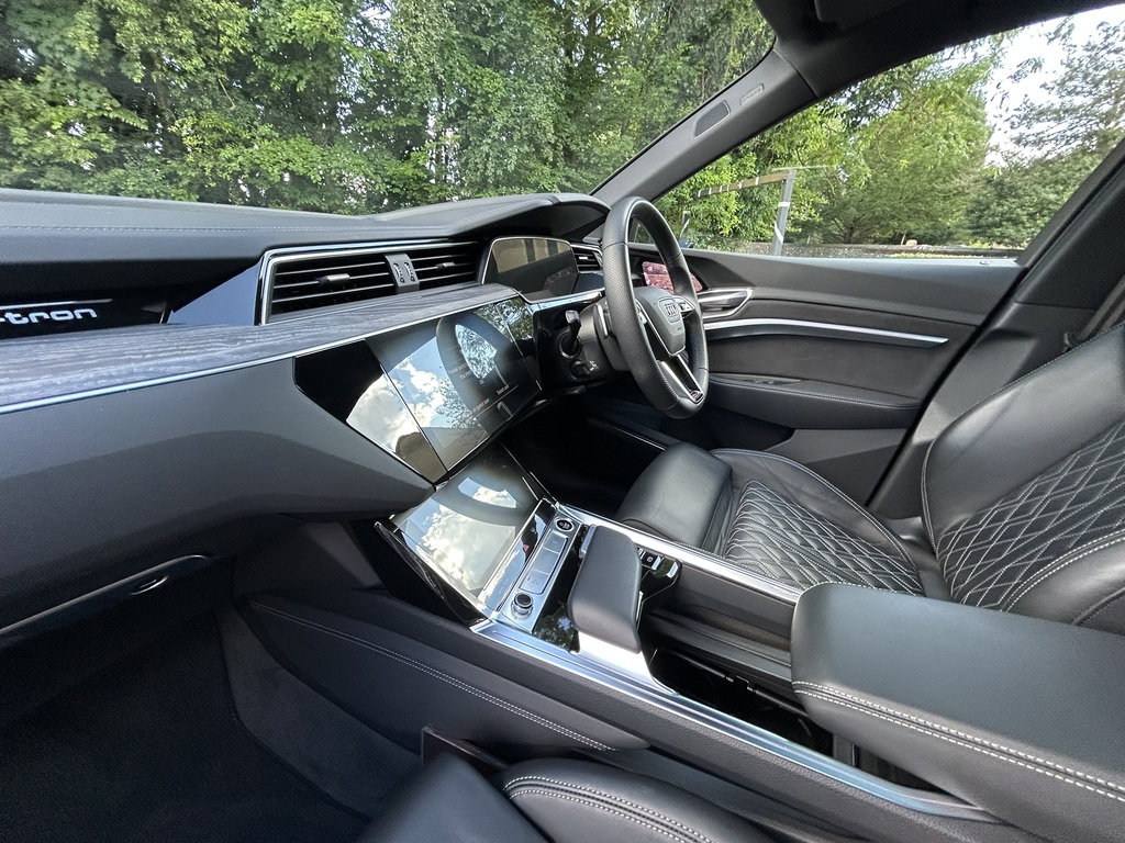 Audi E-tron 50 Black Edition Sportback Quatt Black #31