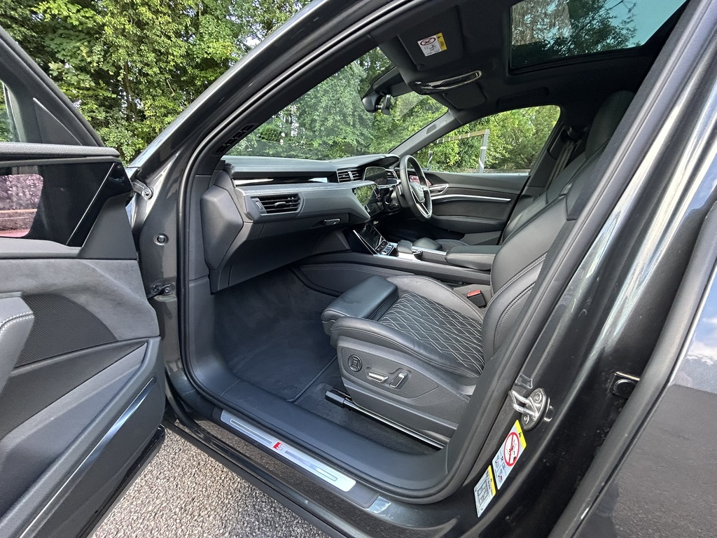 Audi E-tron 50 Black Edition Sportback Quatt Black #29