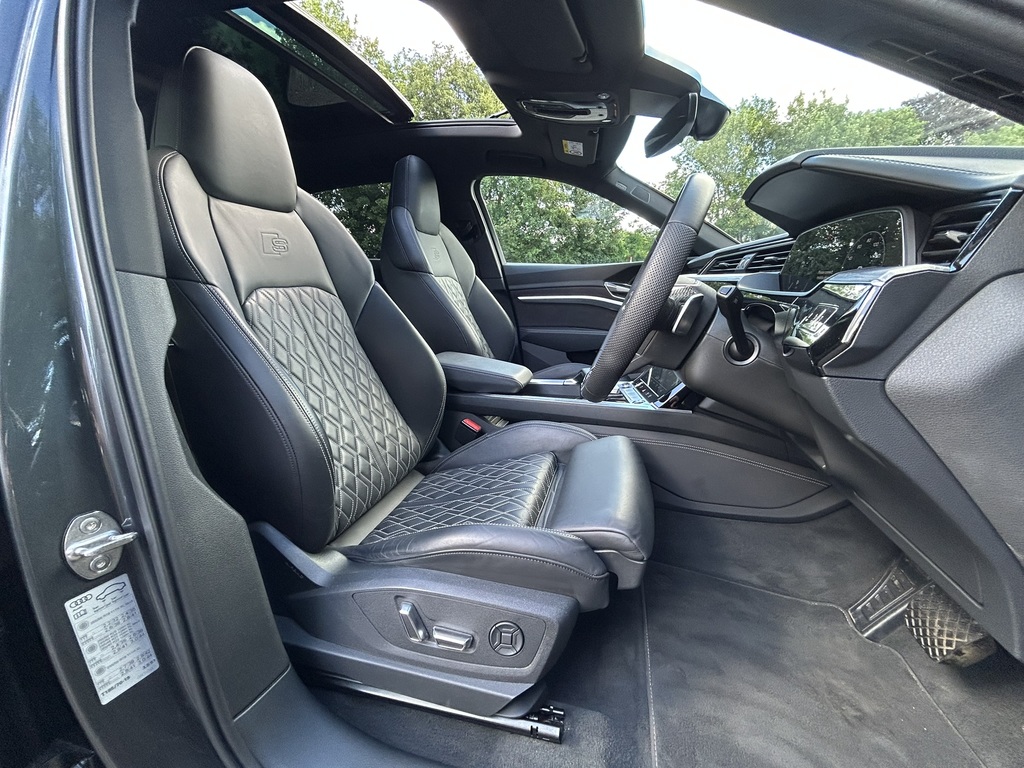 Audi E-tron 50 Black Edition Sportback Quatt Black #32