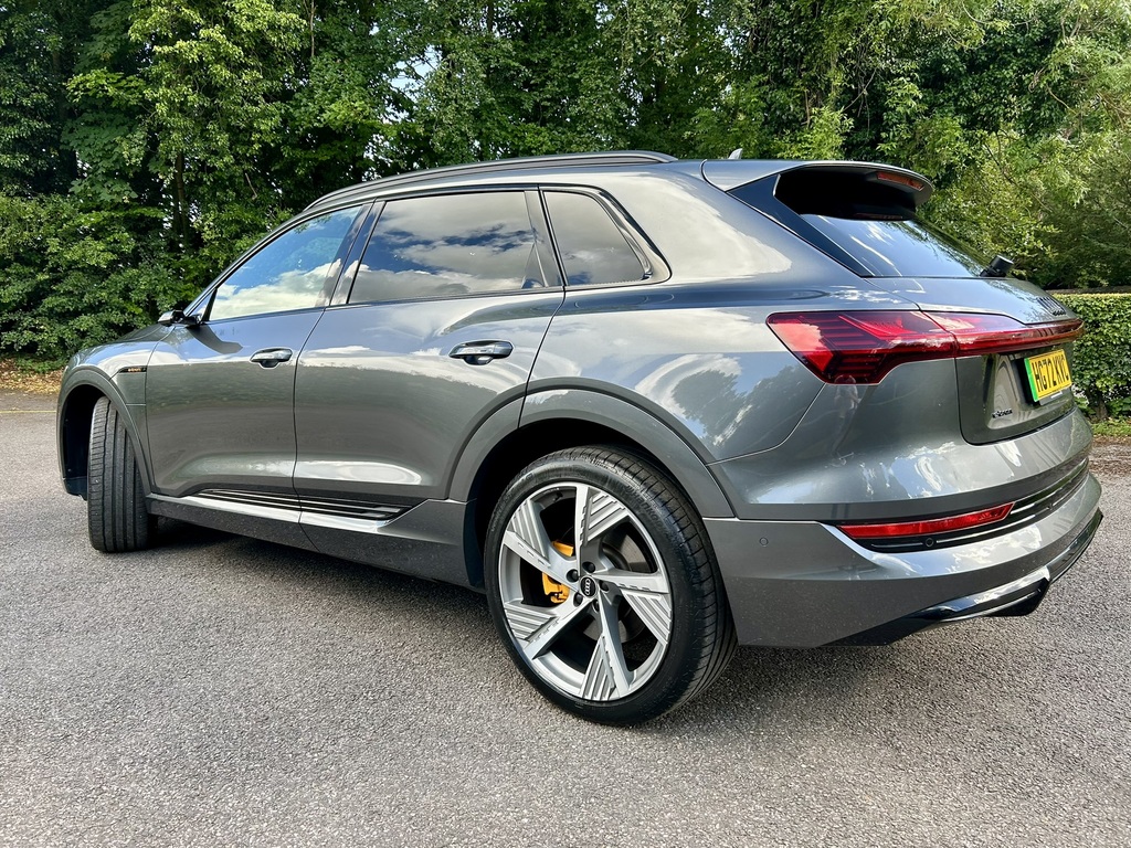 Audi E-tron 50 Black Edition Sportback Quatt Black #16