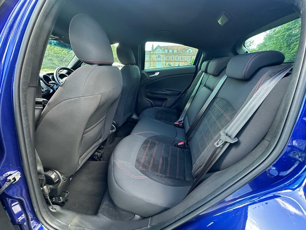 Alfa Romeo Giulietta Hatchback Grey #24