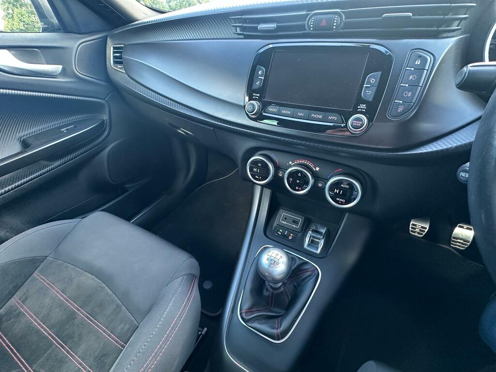 Alfa Romeo Giulietta Hatchback Grey #26