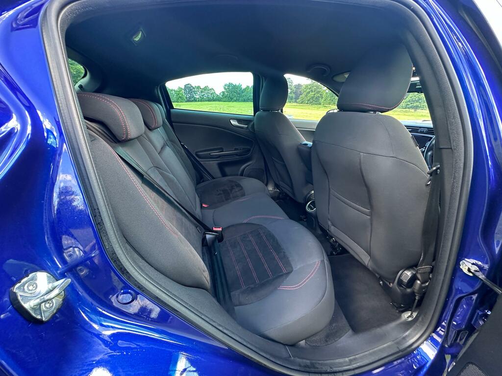 Alfa Romeo Giulietta Hatchback Grey #25