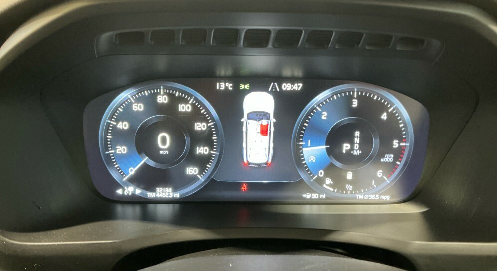 Volvo XC90 2.0 B5 Mhev Momentum Suv Hybrid 4W  #6