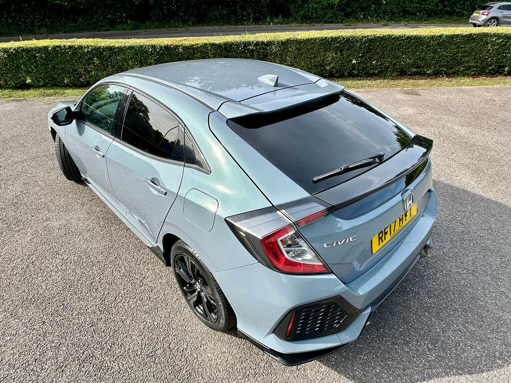 Honda Civic Sr 1.0 Vtec Turbo Red #9
