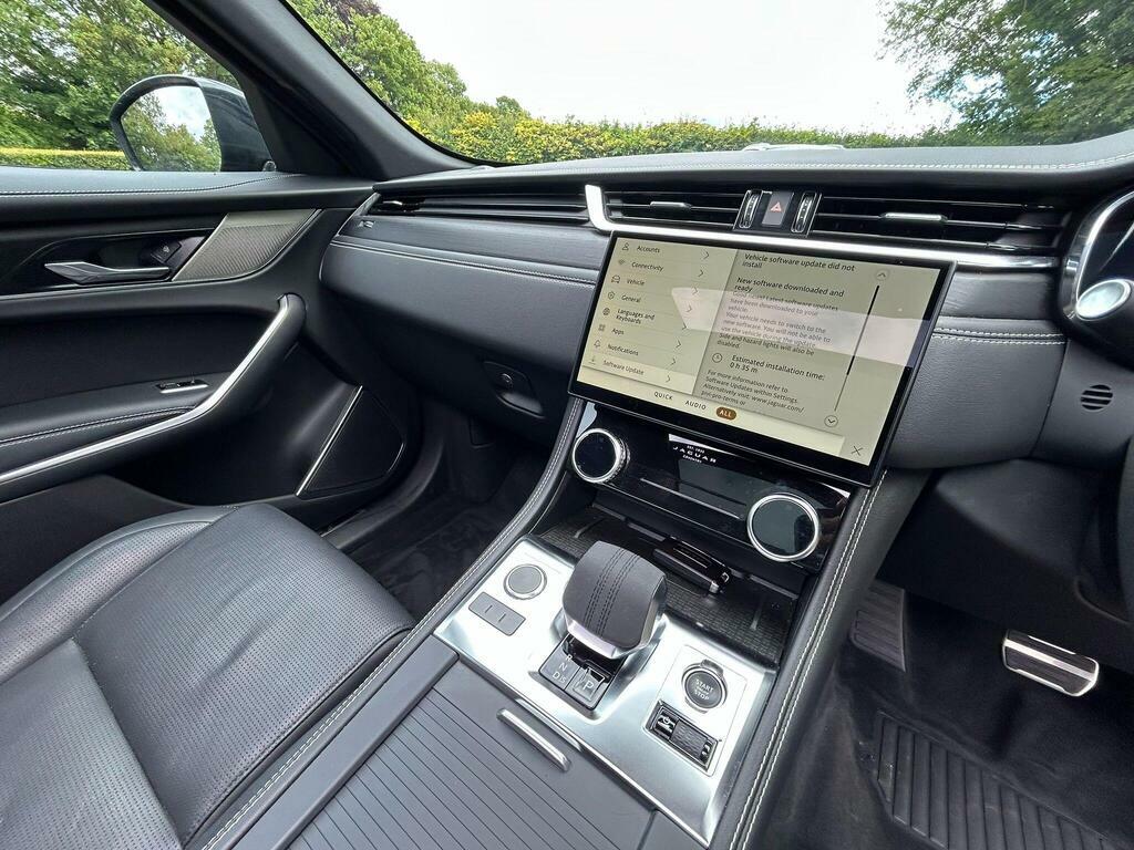 Jaguar F-Pace 2.0 P400e 19.3Kwh R-dynamic Hse Black Suv Petr Grey #17