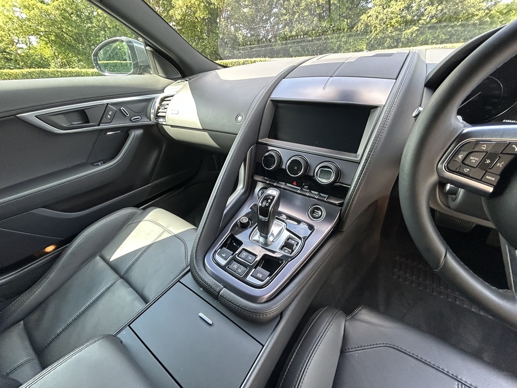 Jaguar F-Type 5.0 V8 R Awd Euro 6 Ss Grey #25
