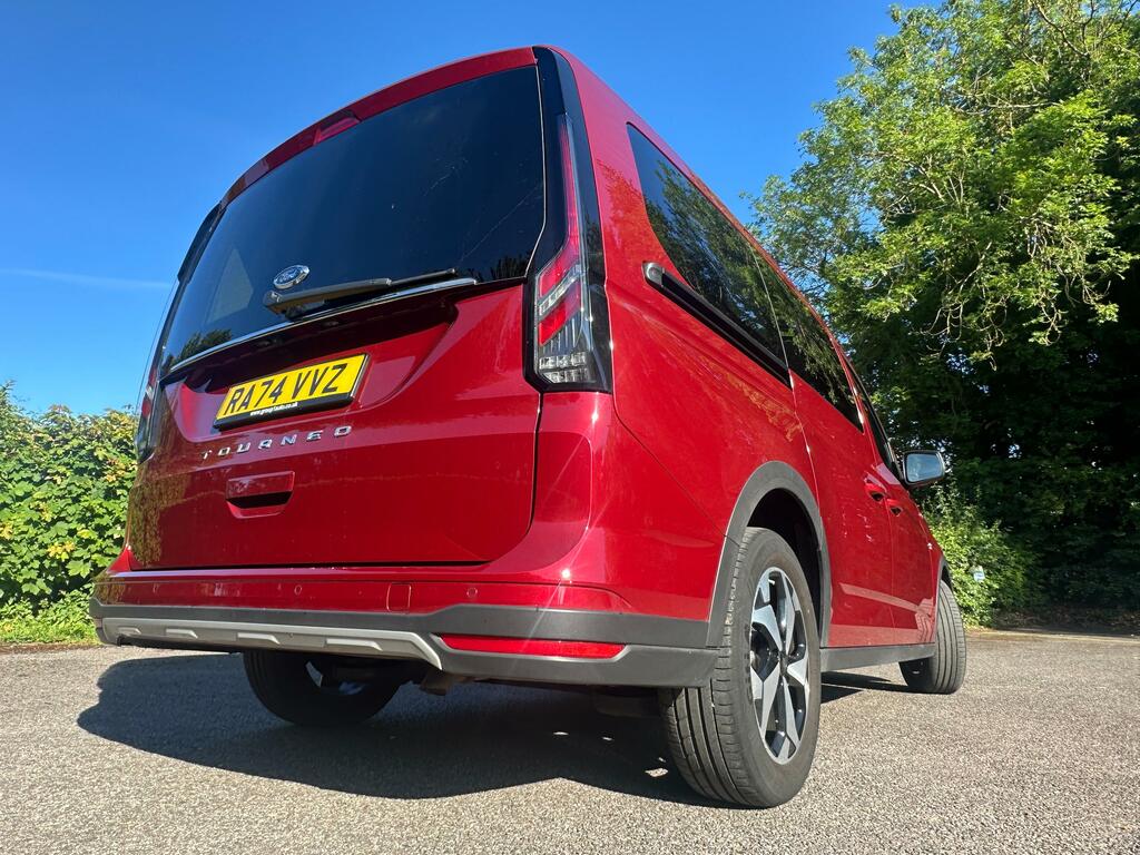 Ford Grand Tourneo Connect 2.0 Ecoblue Active 7 Seat Black #10